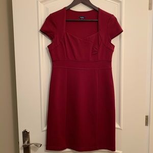 Red Knee-Length Dress - Perfect for All Occasions!